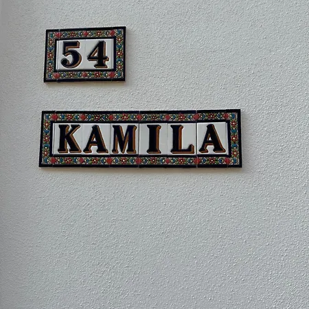 New Two Bedroom Flat Kamila On A Dwell Apartament *
